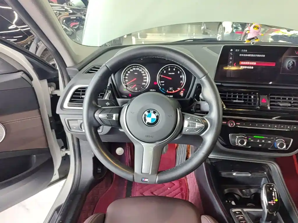 BMW 1 Series 2024 2023 125i M Sport Shadow Edition