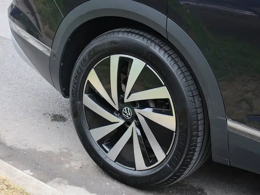 Volkswagen Talagon 2021 380TSI 4WD Luxury Premium Edition Pro фото 18