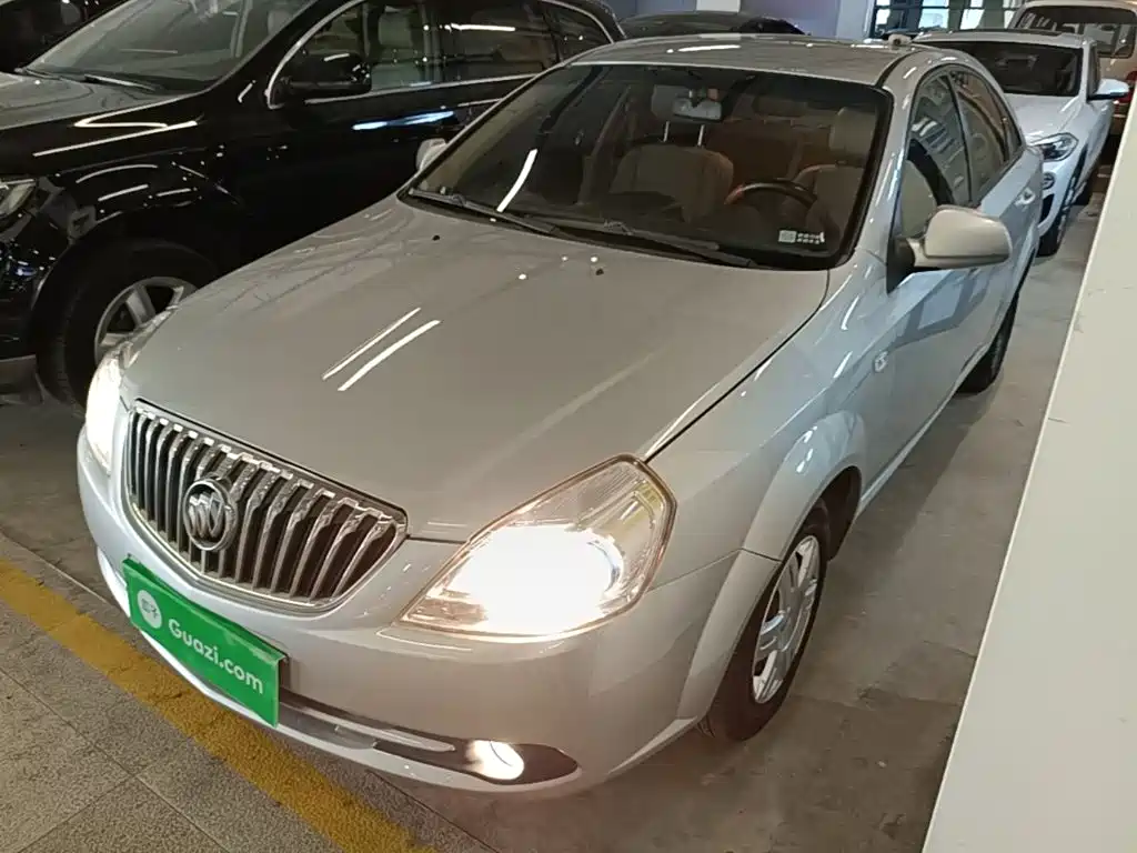Фото 2 - Buick Excelle