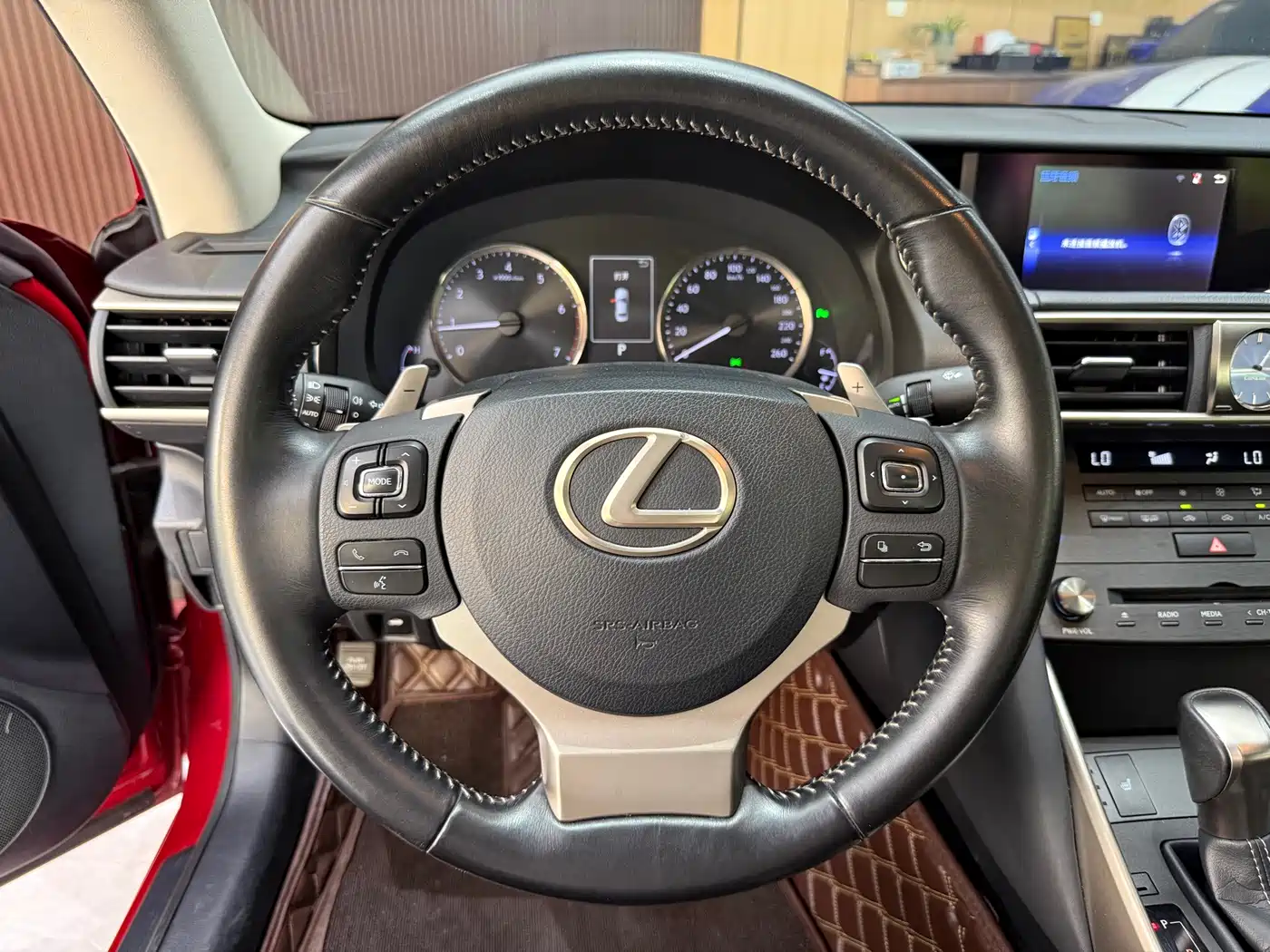 Lexus IS 2018 2017 300 Fashion Edition