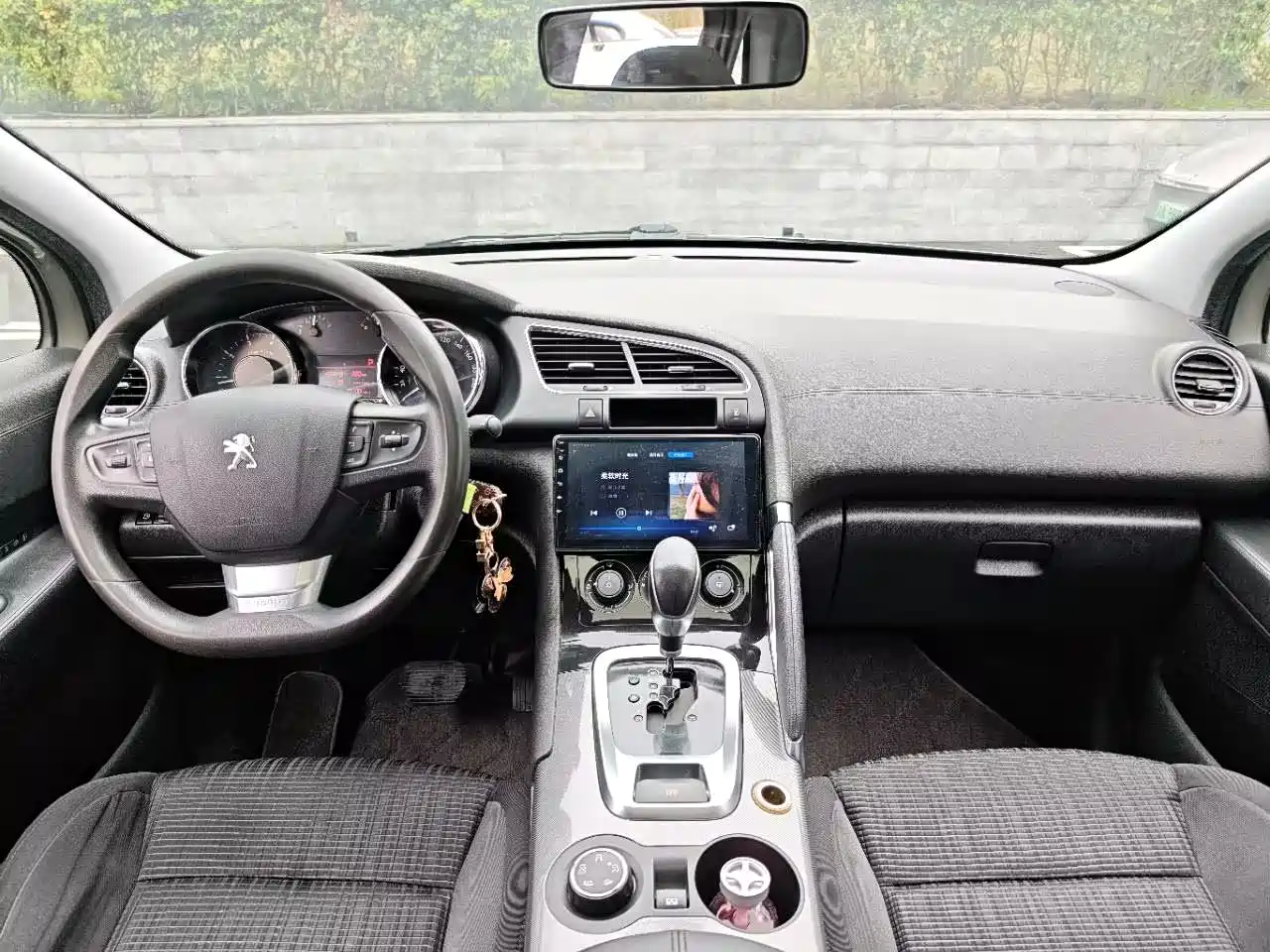 Peugeot 3008 2016 1.6THP Automatic Classic Edition фото 13