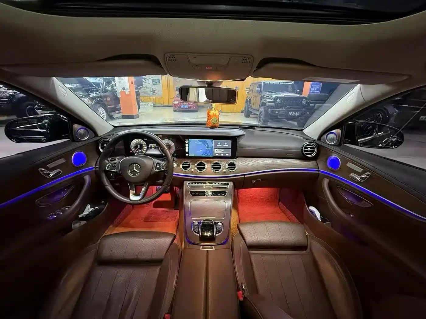 Mercedes-Benz E-Class 2018 E 200 L 4MATIC фото 8