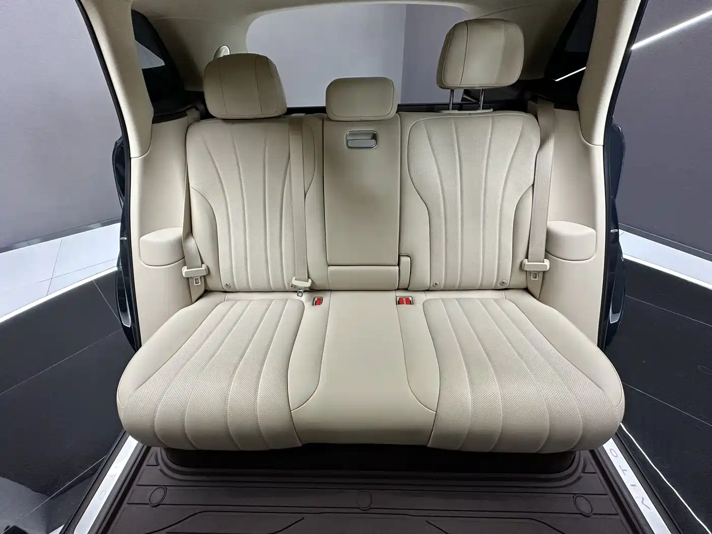 AITO Wenjie AITO M7 2026 2026 Pure Electric Max AWD 5-seater
