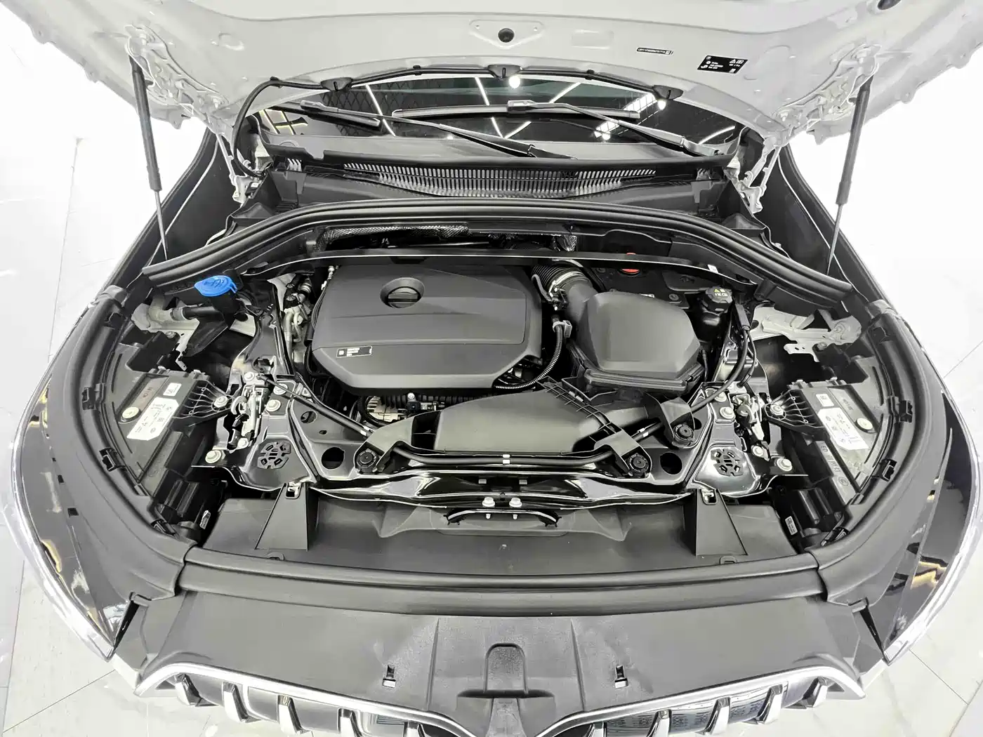 BMW X1 2023 sDrive20Li X Design Package фото 21
