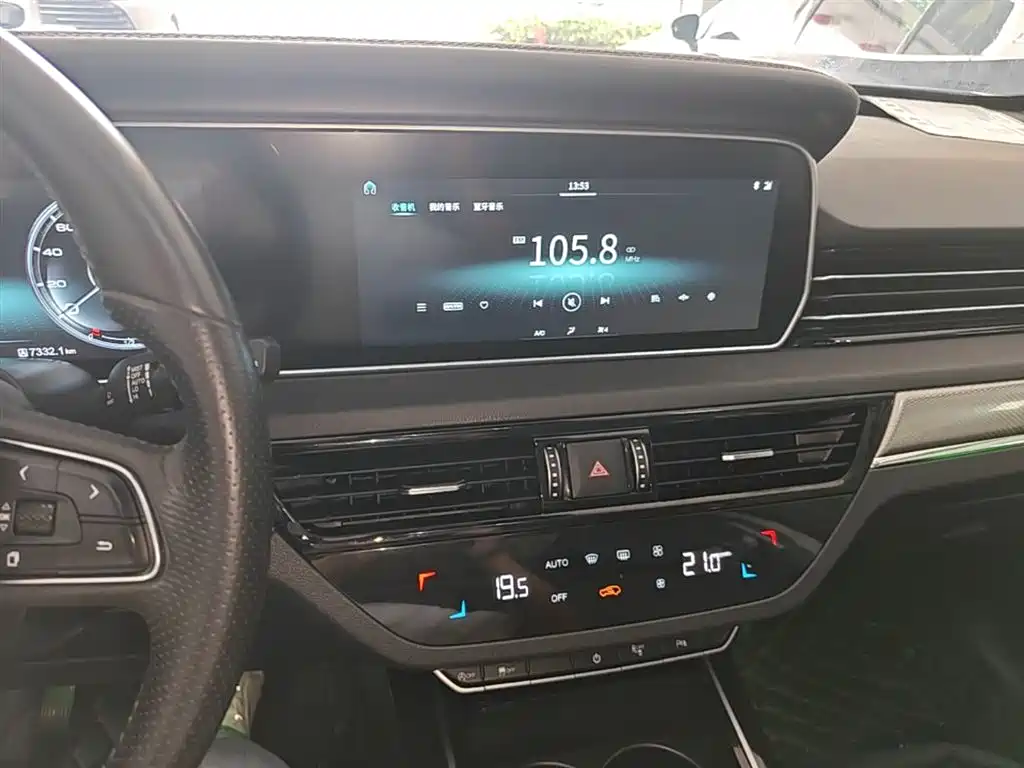 Hongqi HS5 2019 2.0T Smart Connect Enjoy Edition фото 13