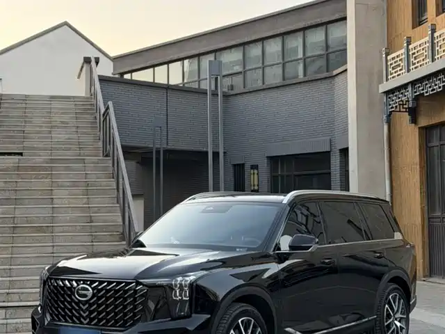 Trumpchi GS8 Navigator Series, 2.0TGDI, Моноприводный Люкс Коннект, 7 мест