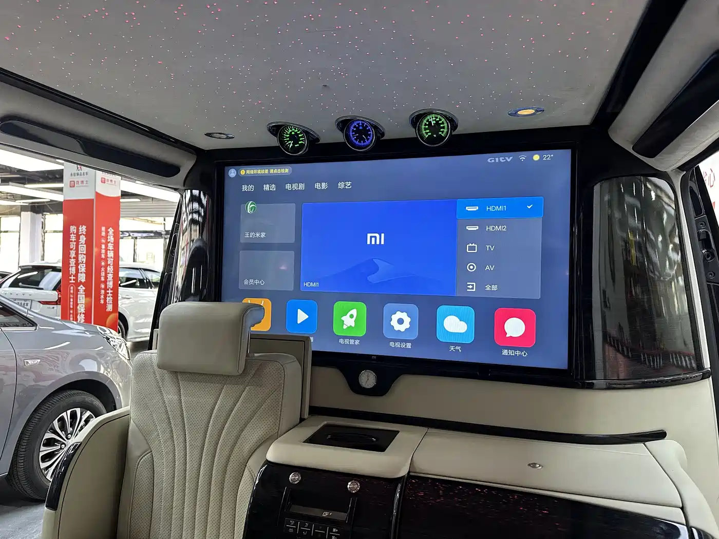 Volkswagen Multivan 2019 2.0TSI 4WD Premium 7-seater фото 18