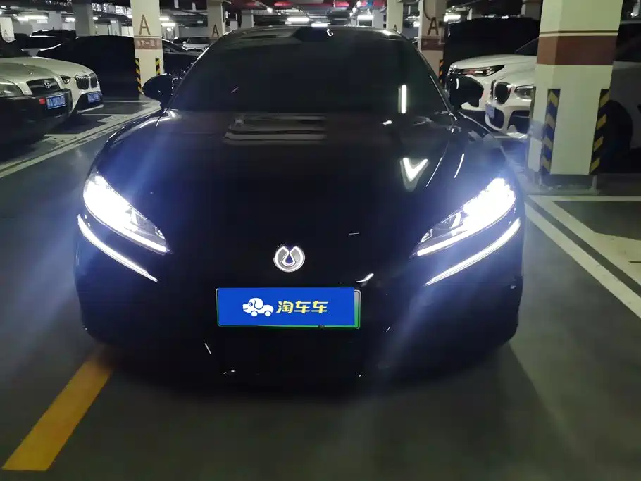 Denza Z9GT 2026 2026 Model Flash Charge Honor Edition