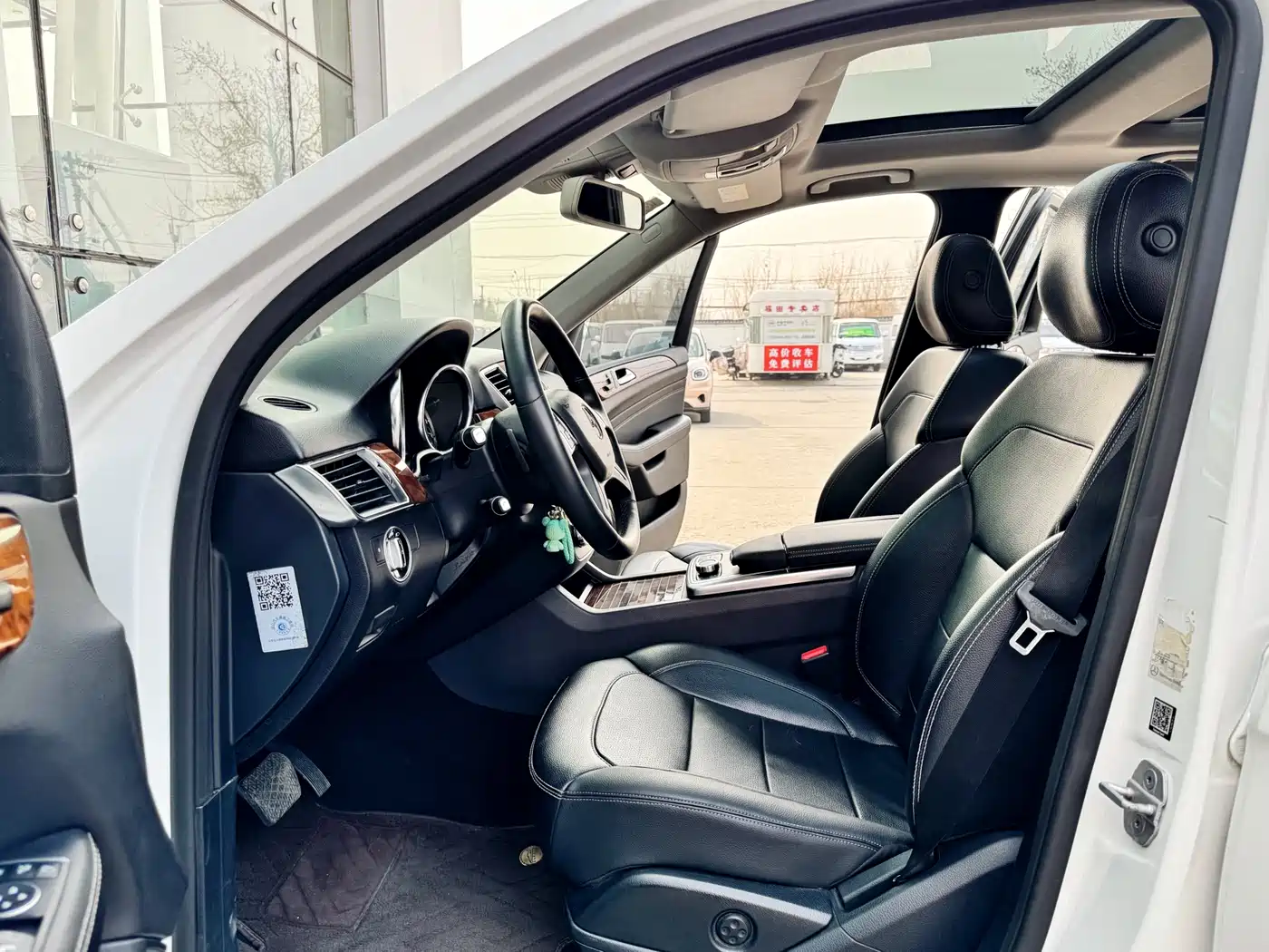 Mercedes-Benz M-Class 2014 ML 400 4MATIC Dynamic фото 17
