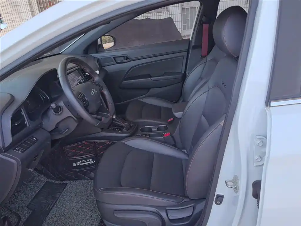 Hyundai Elantra 2019 1.4T Dual-clutch XuanDong·Vitality Type фото 15