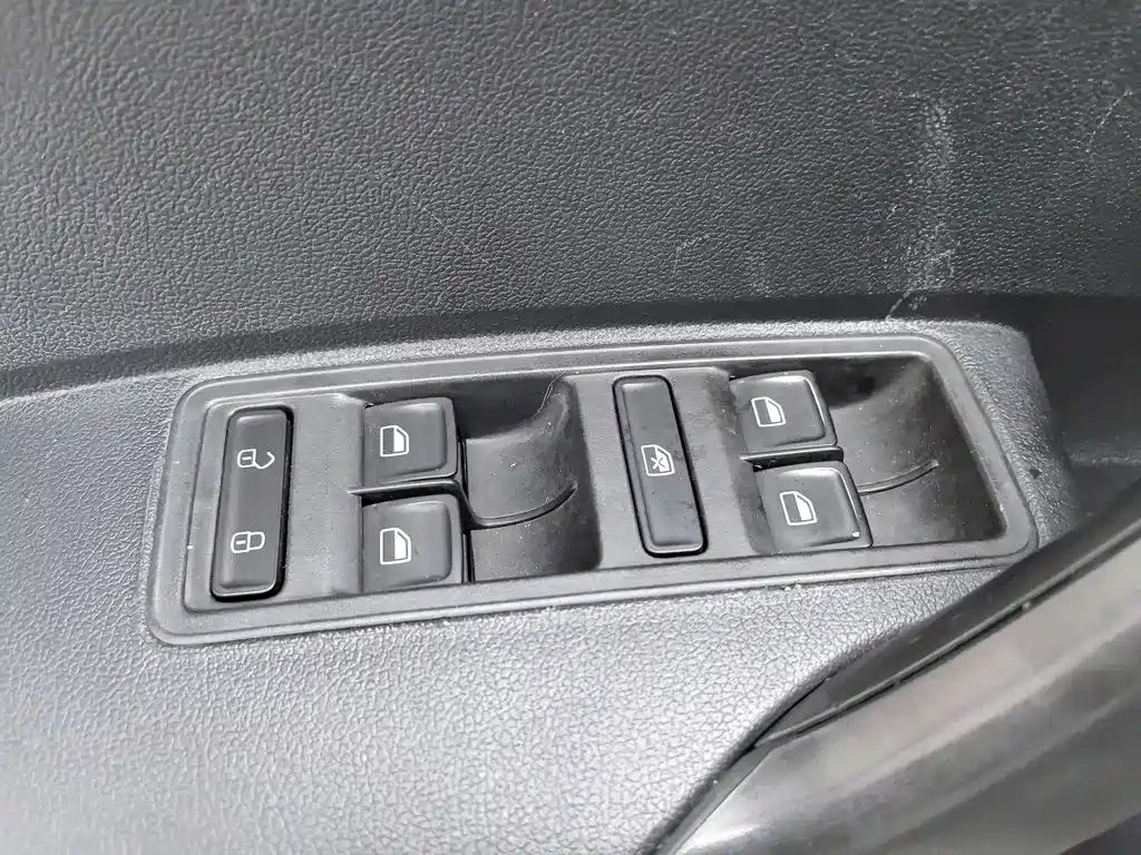 Volkswagen Santana 2013 2013 1.4L Manual Trend Edition
