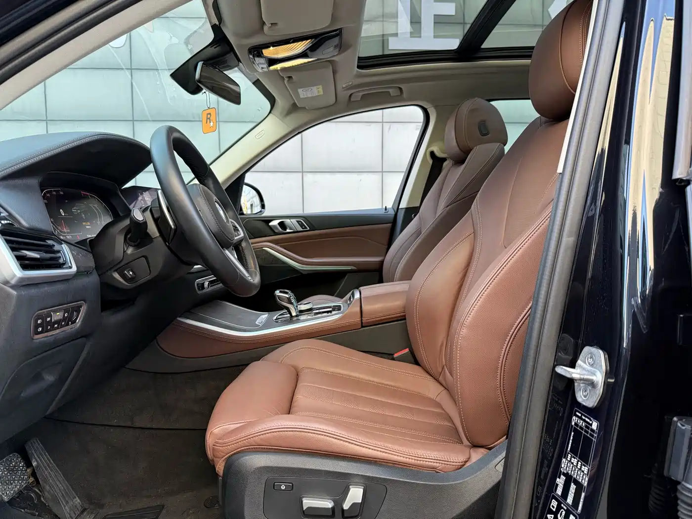 BMW X5 (Import) 2021 xDrive30i M Sport Package фото 10