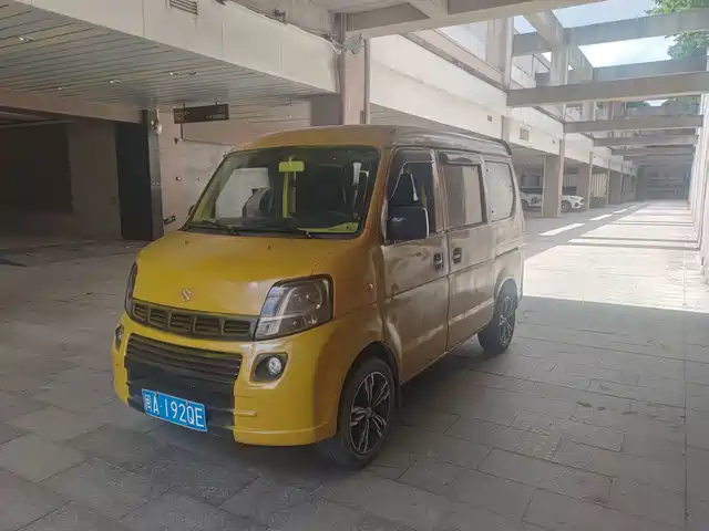  Suzuki Landi 2010 1.2L Manual Standard Sunshine Edition
