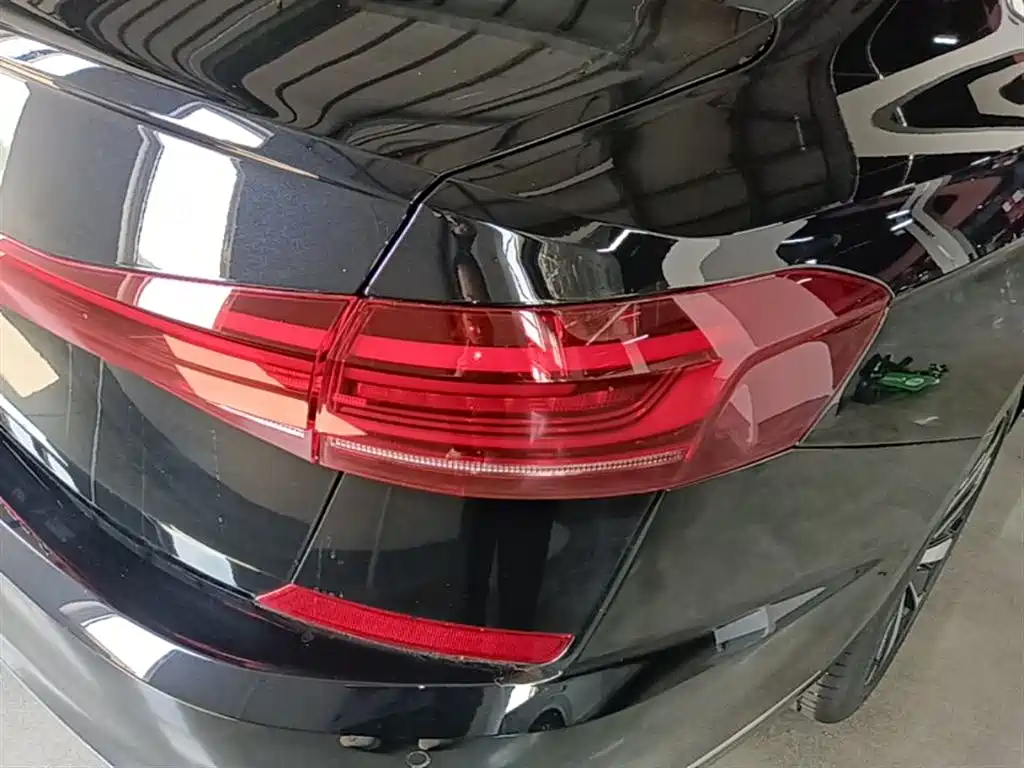 Volkswagen Passat 2026 Outstanding Edition 330TSI Elite Version фото 8