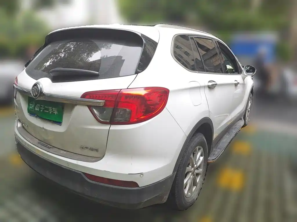 Фото 6 - Buick Envision Plus