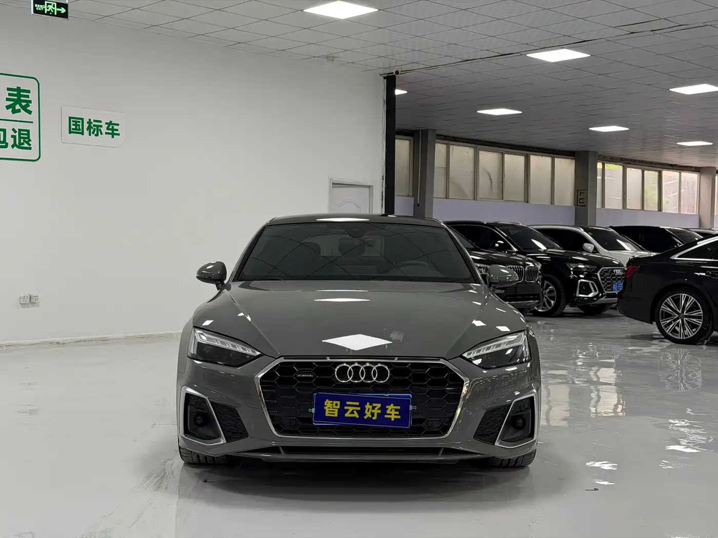 Audi A5 (Import) 2021 Sportback 40 TFSI quattro Luxury Dynamic фото 2