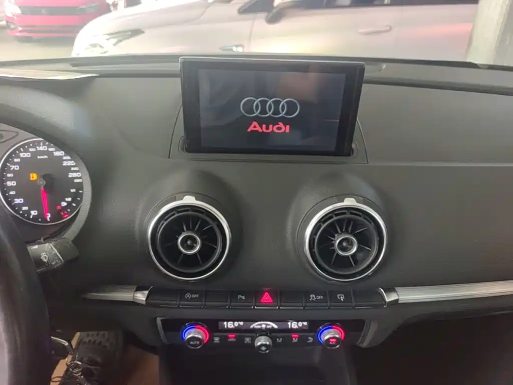 Audi A3 2015 2014 Limousine 35 TFSI Auto Comfort