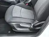Photo 20 - Roewe i5