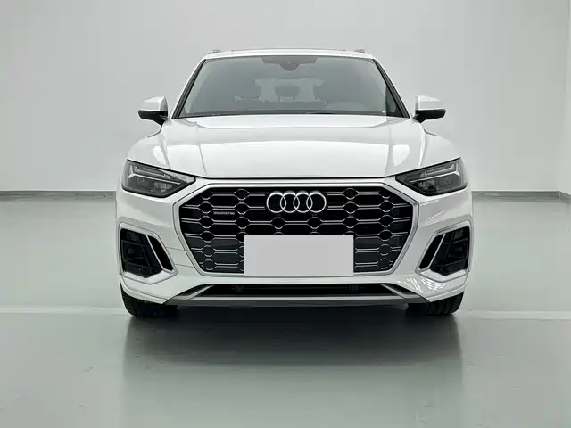 Audi Q5L 2024