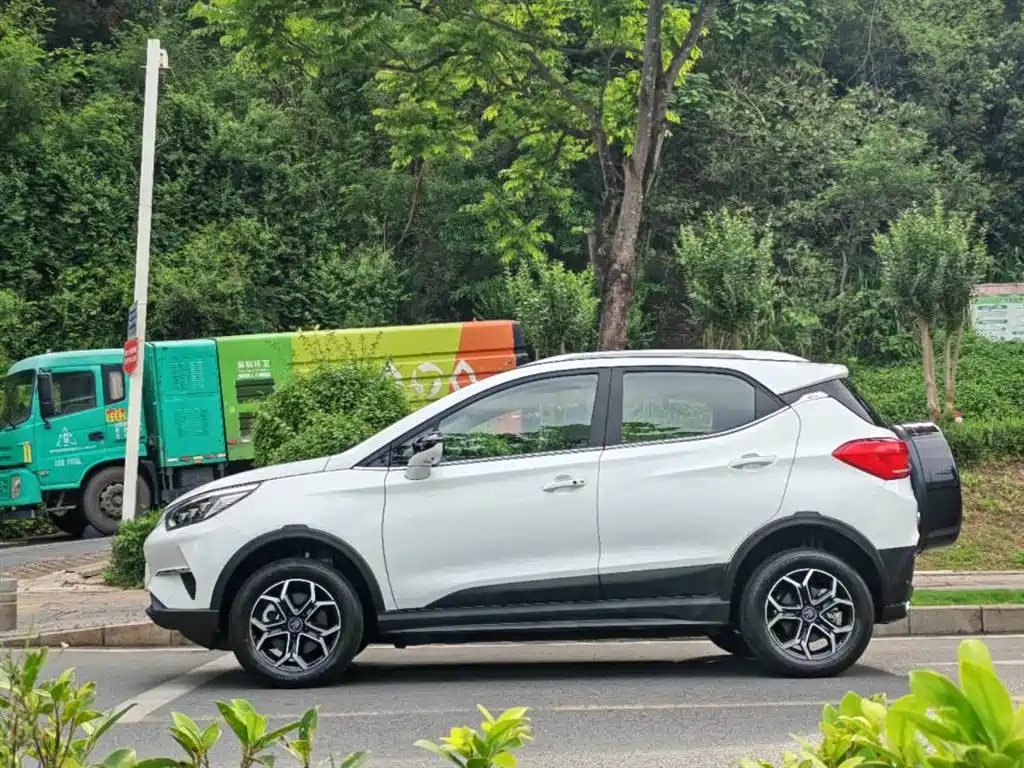 BYD Yuan Pro 2023 401KM Premium фото 5