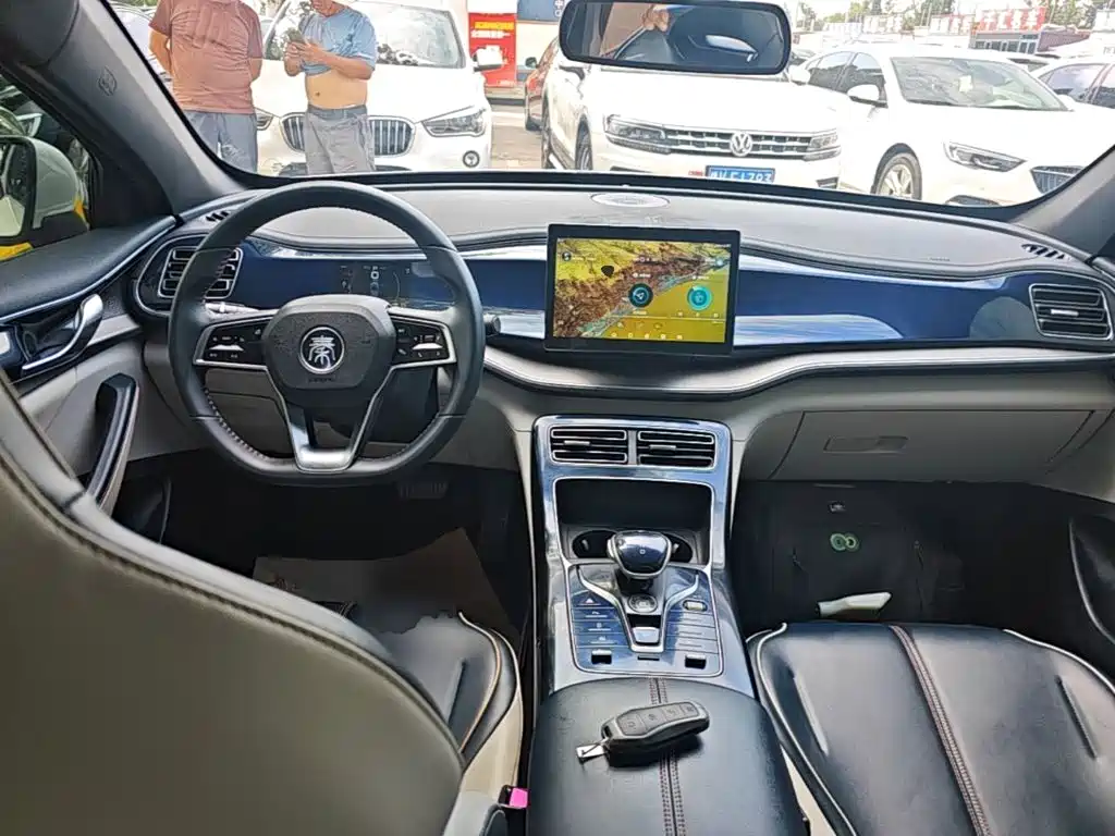 Фото 10 - BYD Qin PLUS