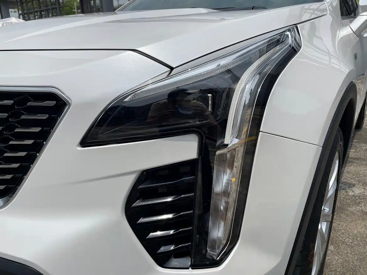 Cadillac XT4 2022 28T FWD Style фото 25