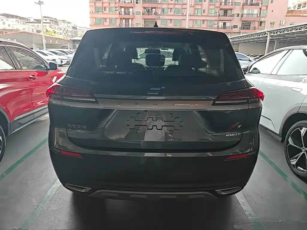 Changan Oshan X7 2021 2021 1.5T Automatic Luxury