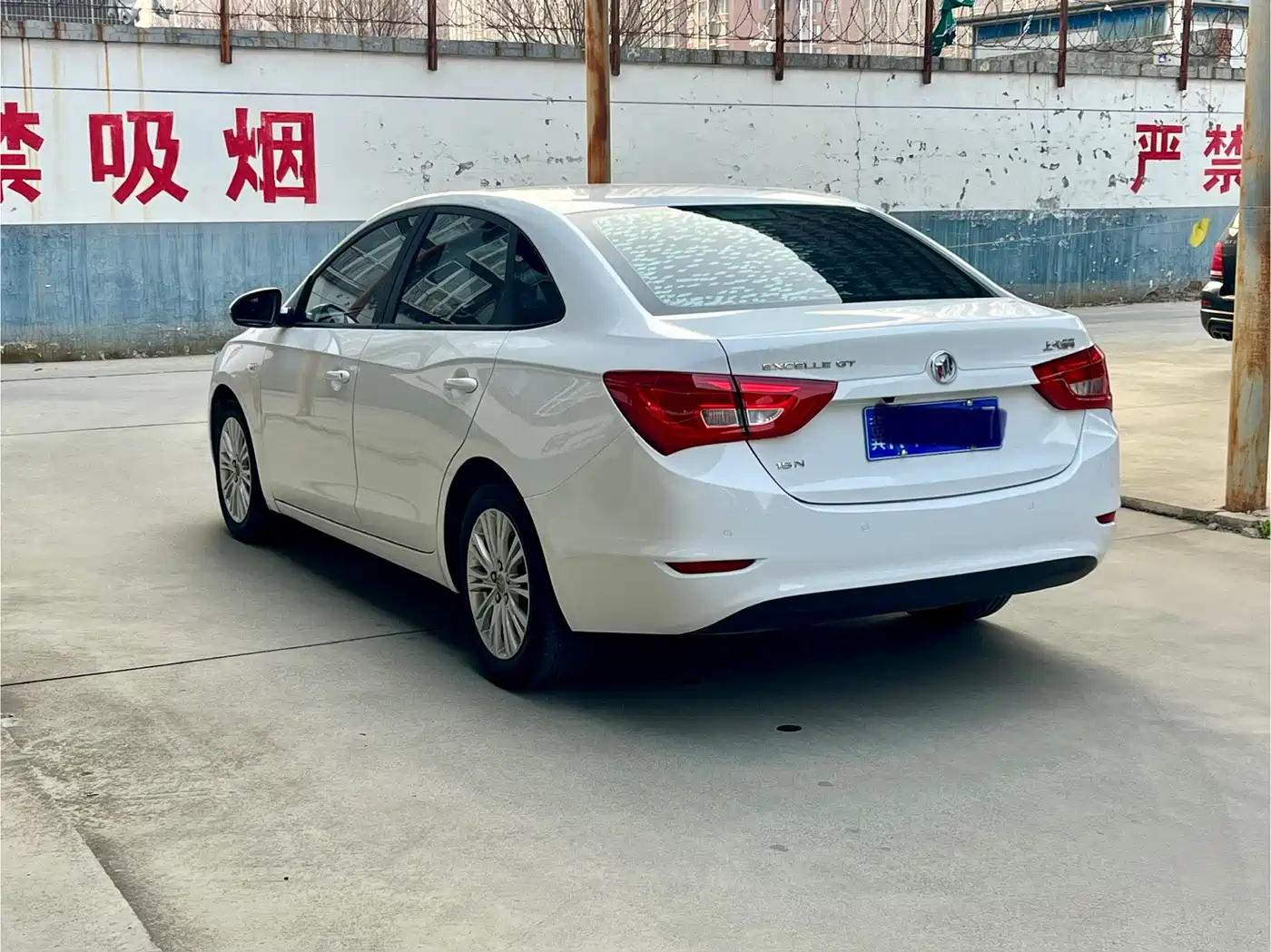 Buick Excelle 2016 Model 15N Automatic Luxury фото 15