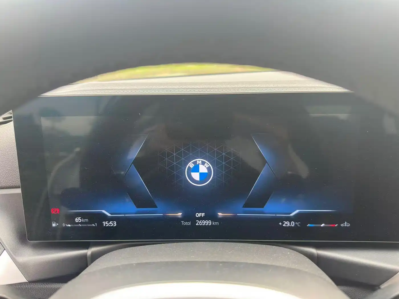 BMW 3 Series 2023 320Li M Sport Package фото 9