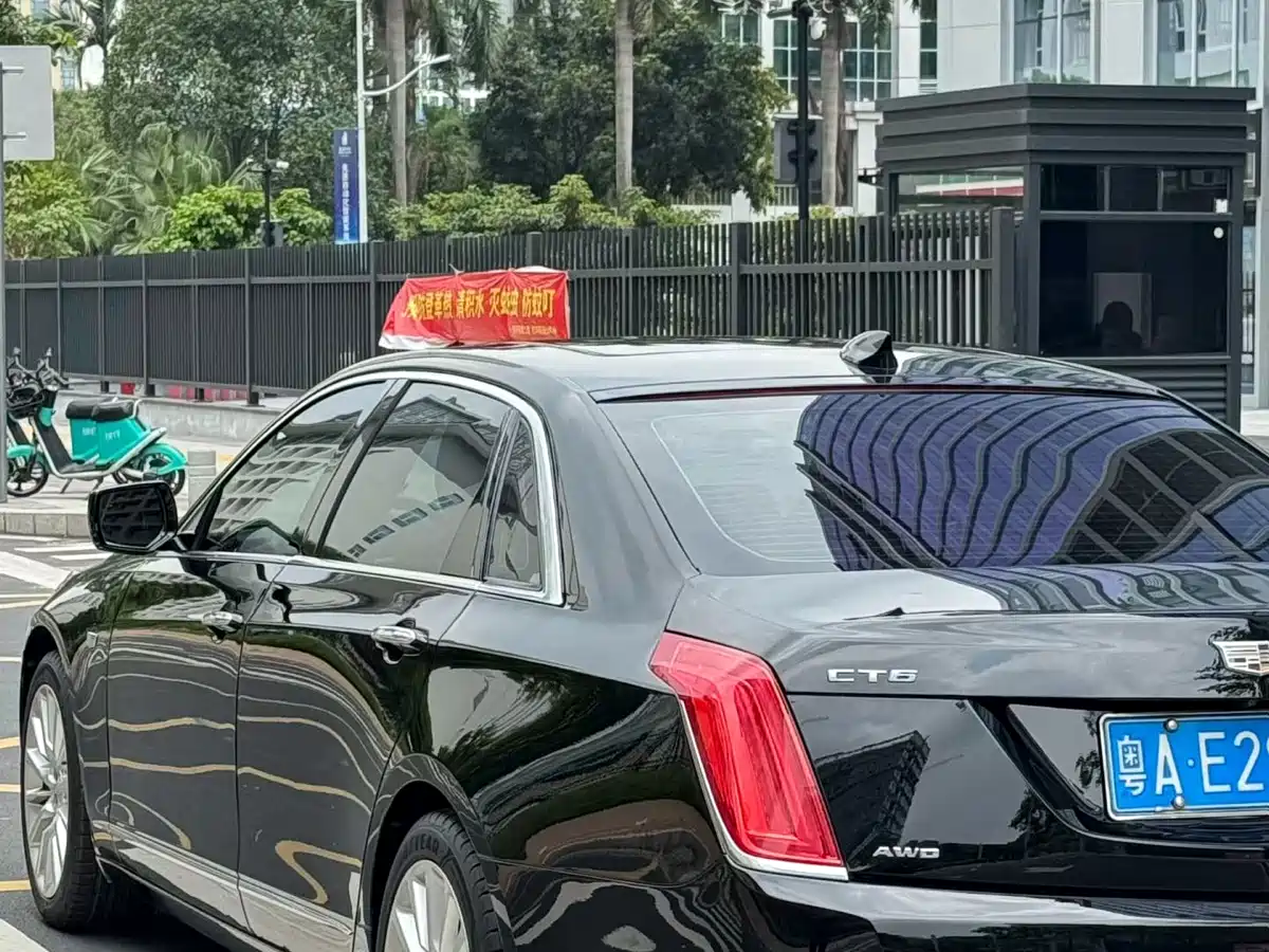 Cadillac CT6 2016 40T Leading фото 13