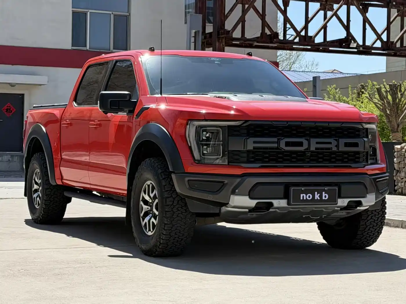 FORD F-150 RAPTOR