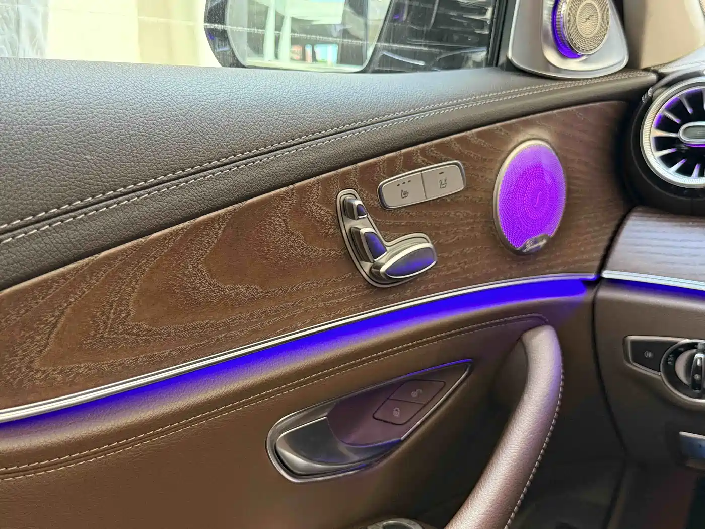 Mercedes-Benz E-Class 2022 Facelift E 300 L Fashion Style фото 11