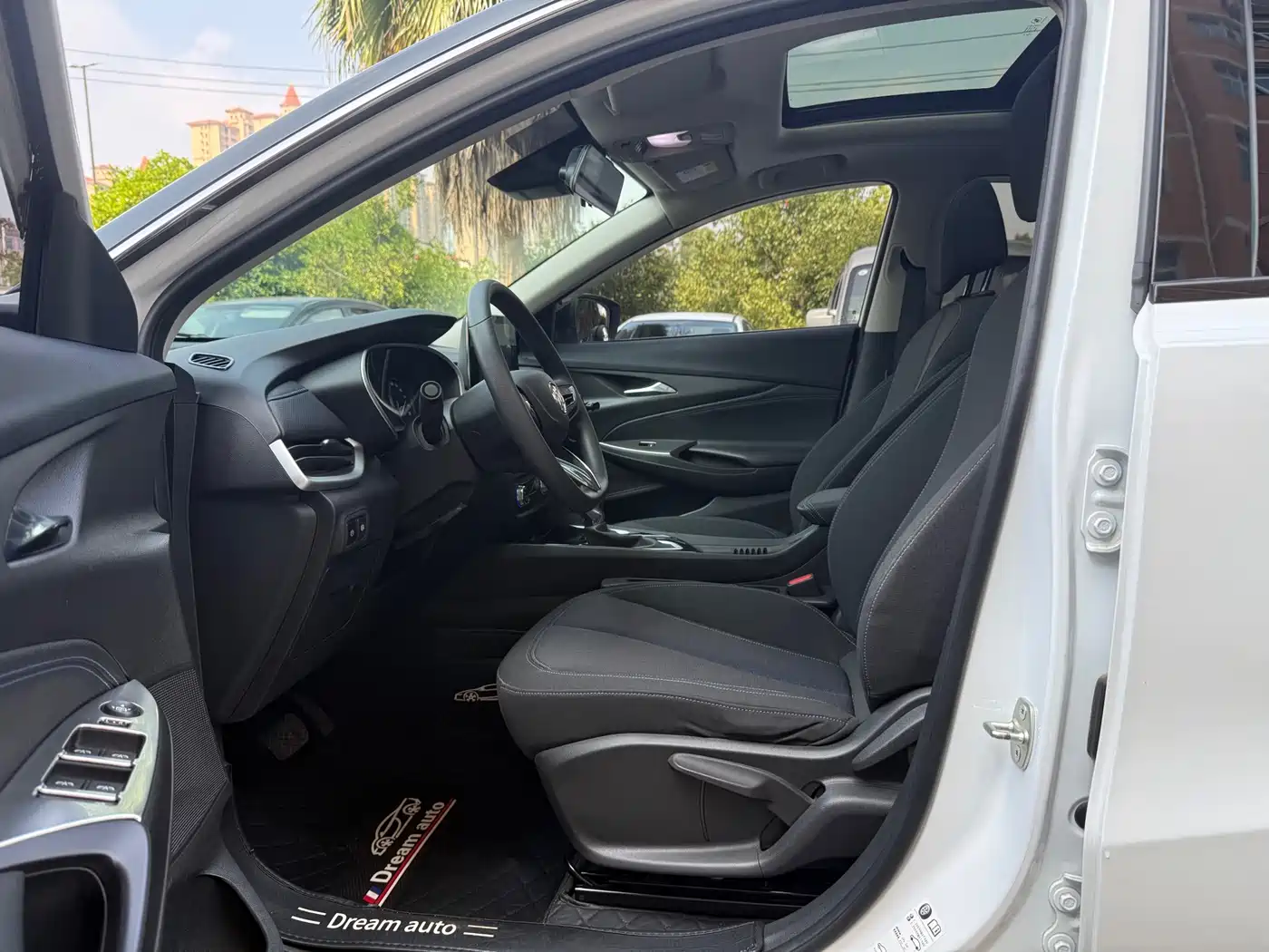 Buick Encore 2021 332T CVT Elite фото 7