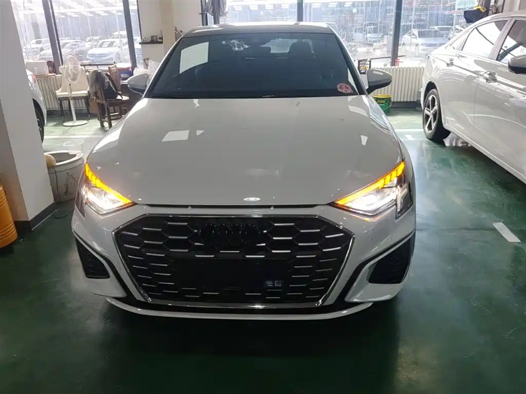 Audi A3 2022 A3L Limousine 35 TFSI Style Sport фото 3