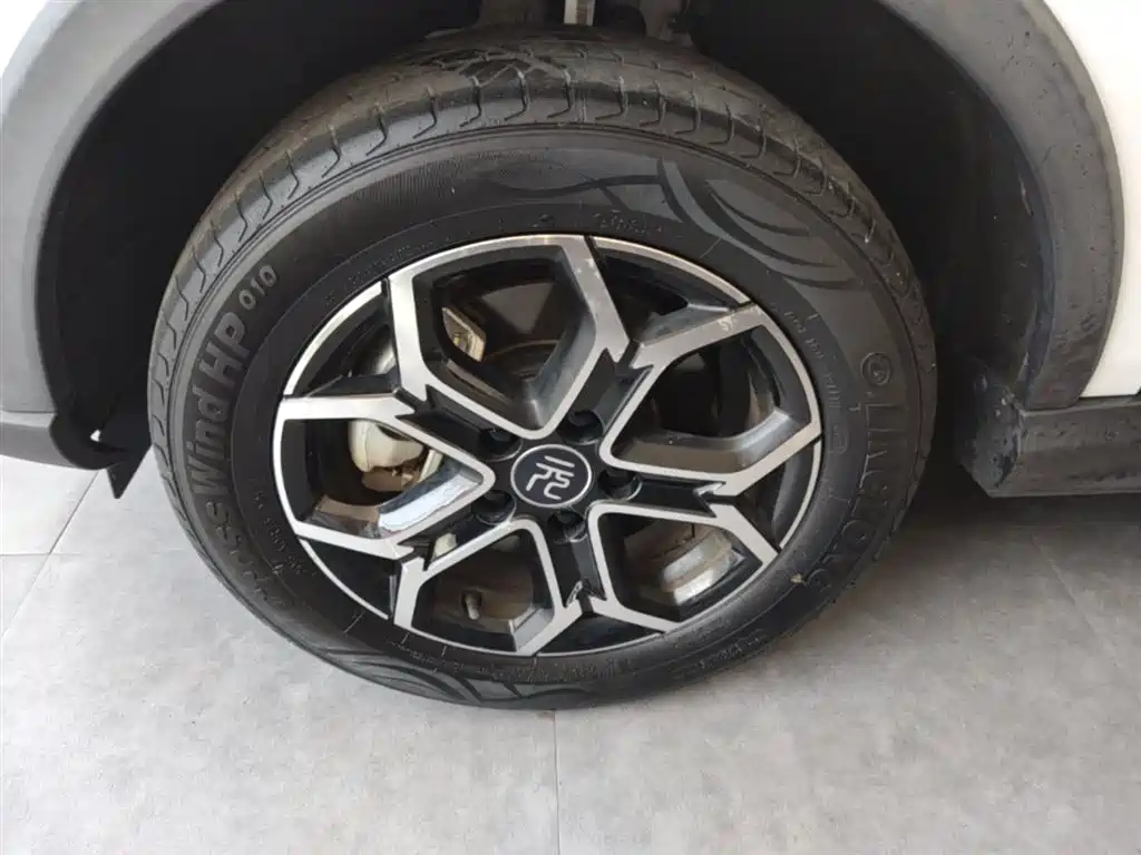 BYD Yuan Pro 2021 401KM Premium Model фото 23