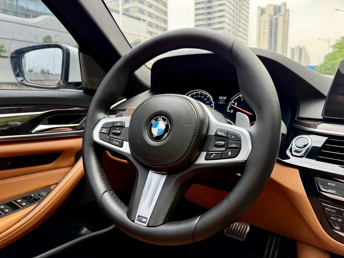 BMW 5 Series 2018 530Li Leading M Sport Package фото 29