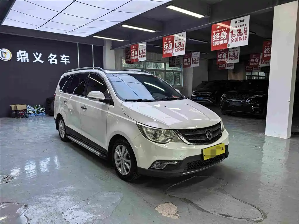 Фото 3 - Baojun 730