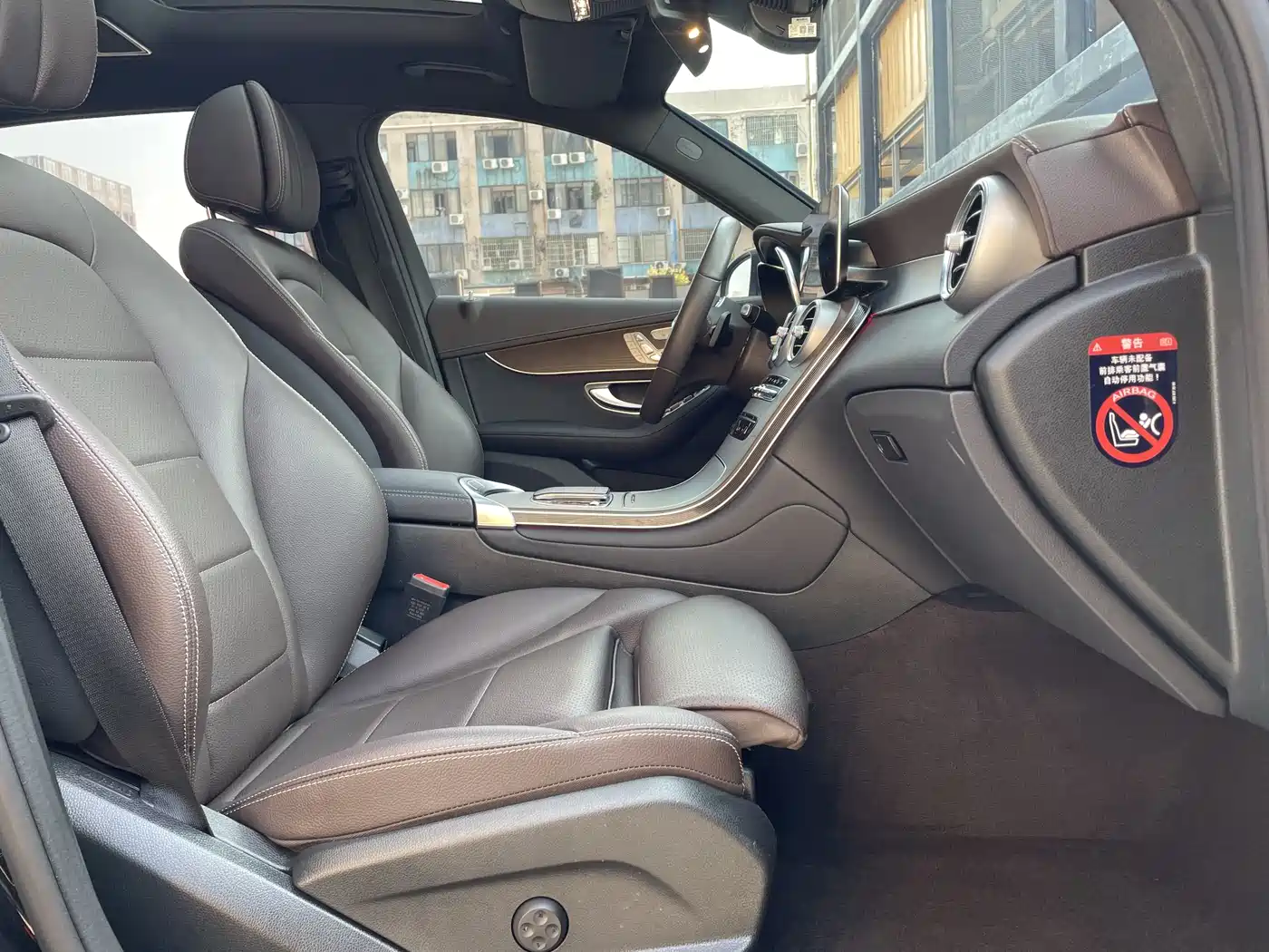 Mercedes-Benz GLC 2022 Facelift GLC 300 L 4MATIC Dynamic Collector's Edition фото 10