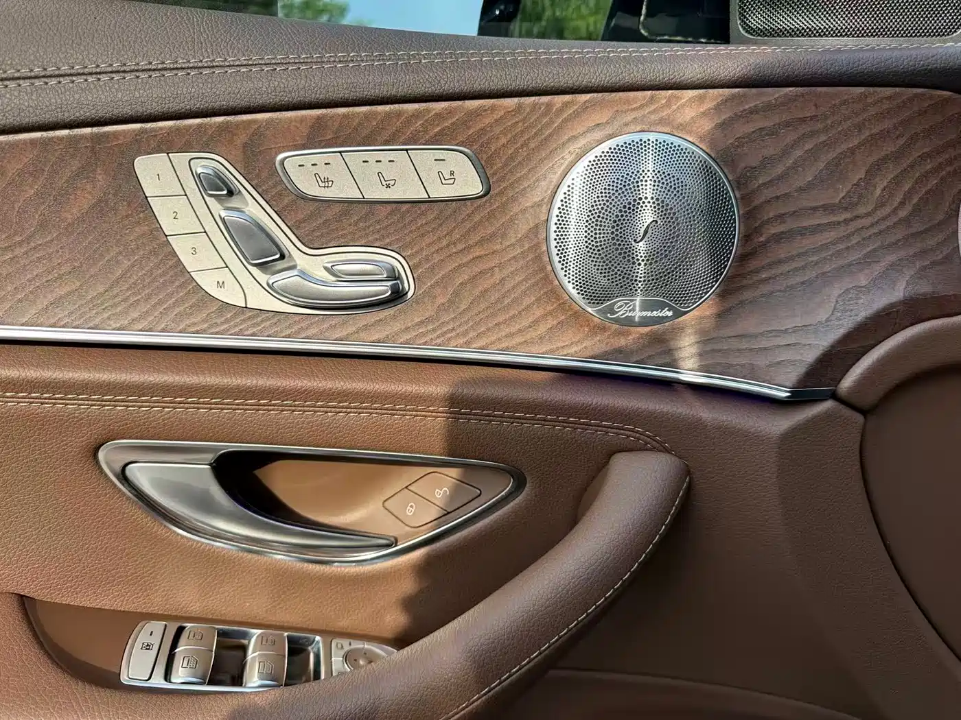 Mercedes-Benz E-Class 2020 Facelift E 300 L Exclusive фото 21