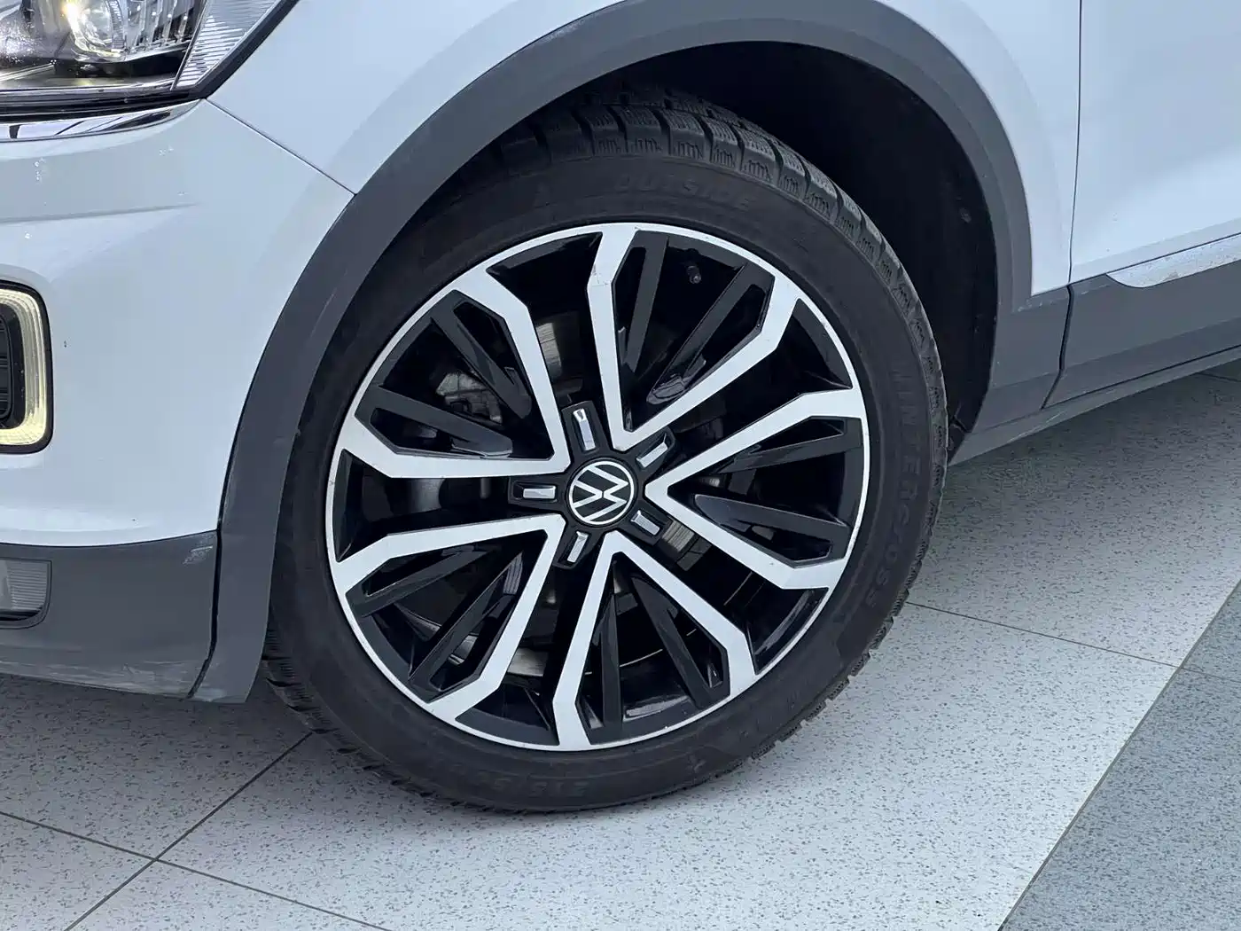 Volkswagen T-ROC 2021 280TSI DSG 4WD Luxury Connected фото 21