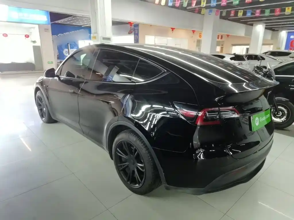 Фото 5 - Tesla Model Y