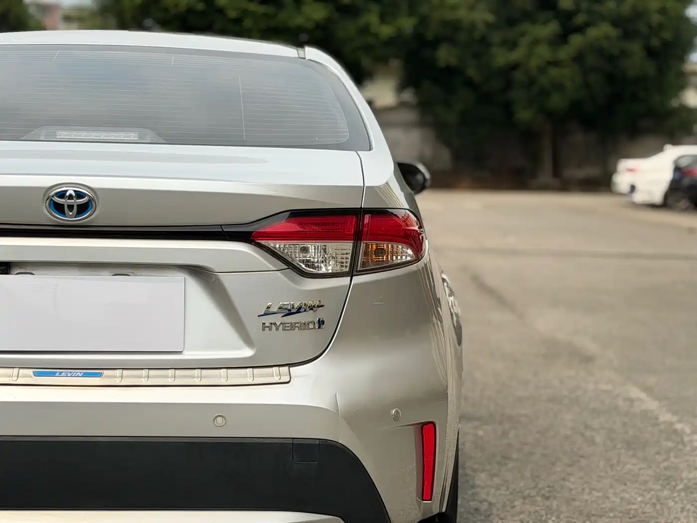 Toyota Levin 2021 Dual Hybrid 1.8H E-CVT Leading Edition фото 17