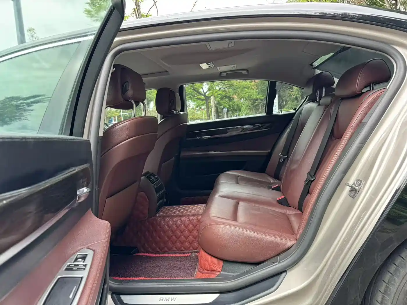 BMW 7 Series 2013 2011 730Li Elegance