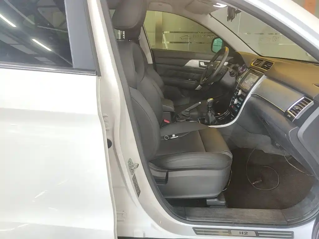 Haval H2 2015 2016 Red Label 1.5T Manual 2WD Elite