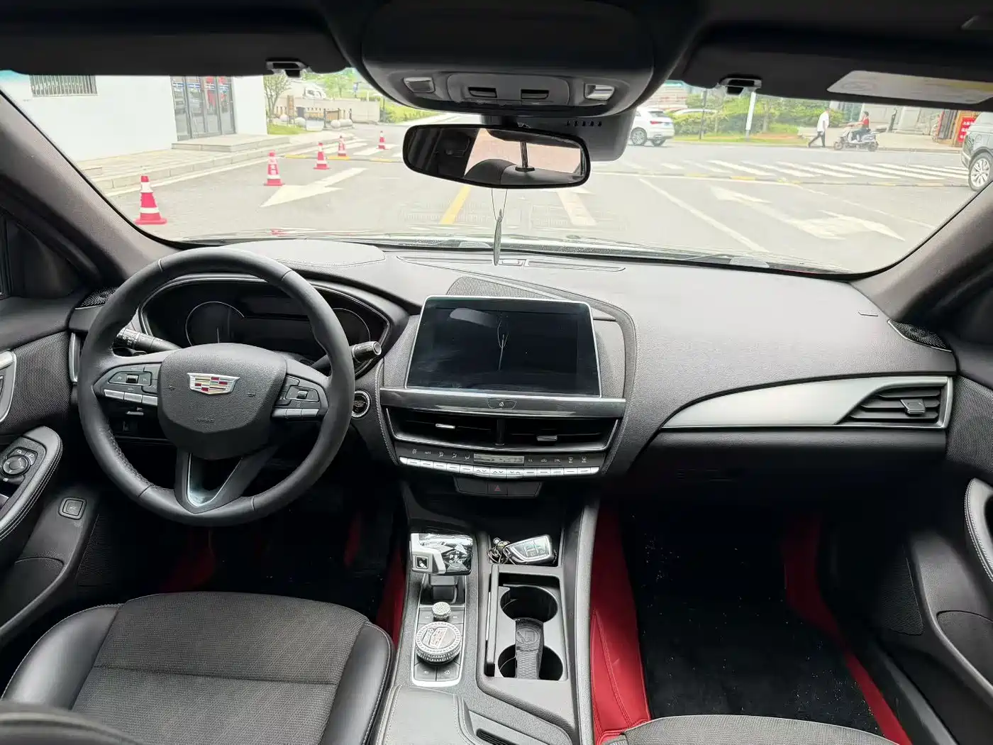 CADILLAC CT5