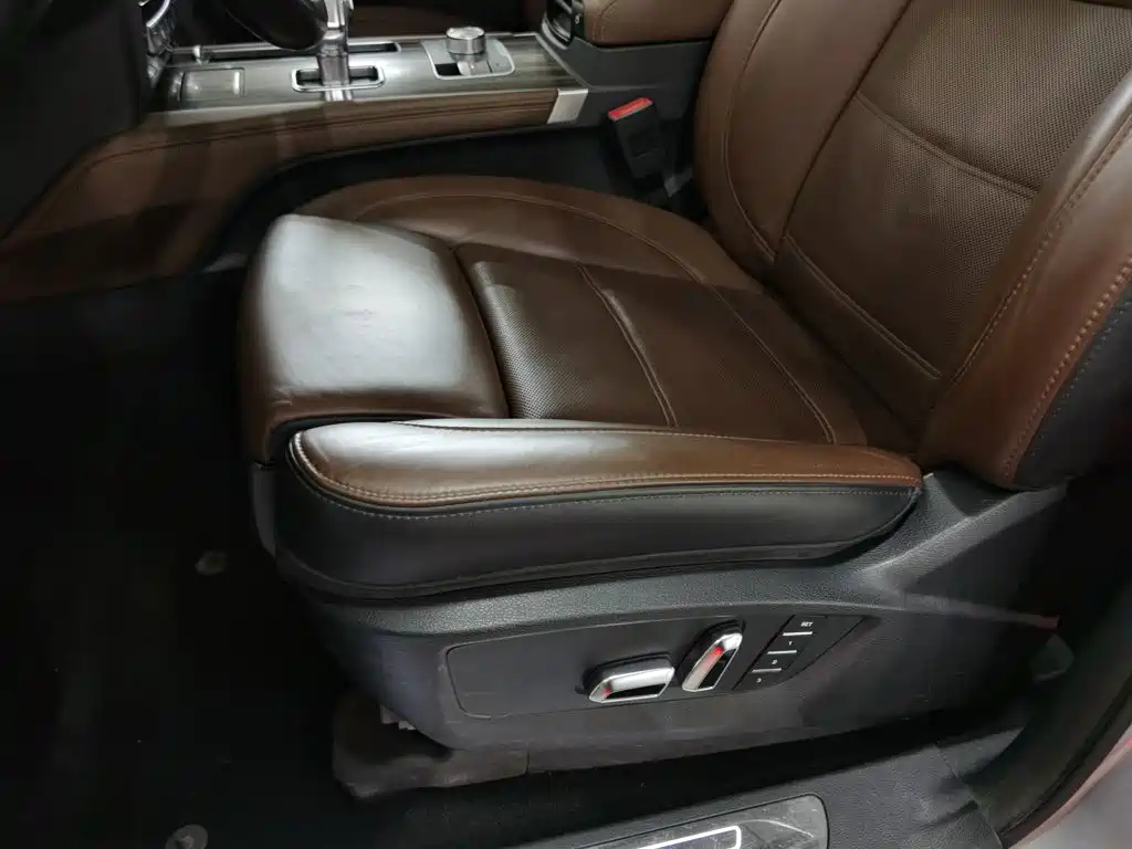 Photo 20 - Haval H9