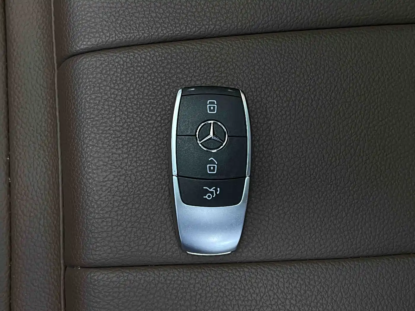 Mercedes-Benz GLB 2021 GLB 200 Dynamic фото 46