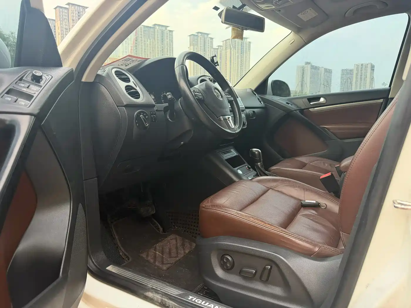 Volkswagen Tiguan 2015 1.8TSI Automatic 4WD Highline фото 4