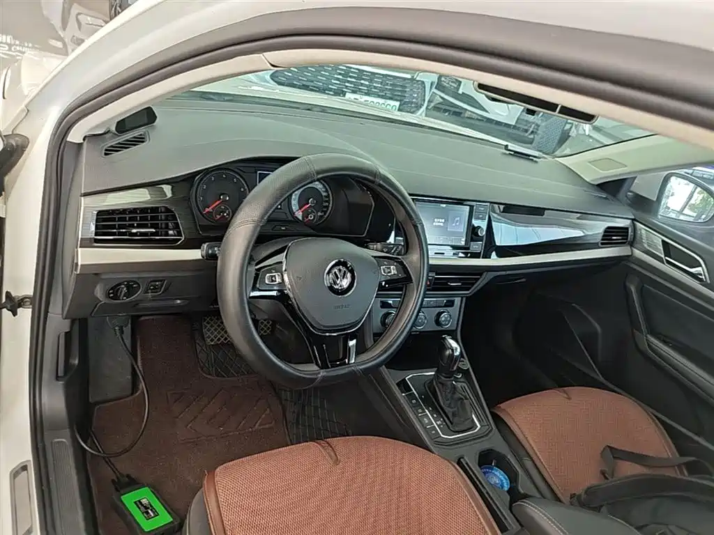 Volkswagen Lavida 2018 Hatchback 280TSI DSG Comfort Edition China V фото 10