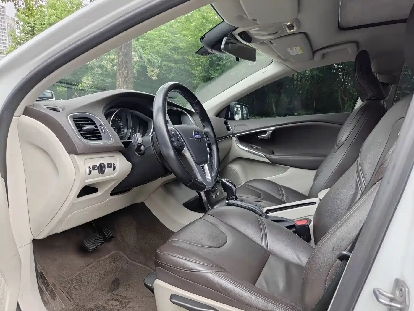 Volvo V40 2015 2015 1.6T Smart Comfort Edition
